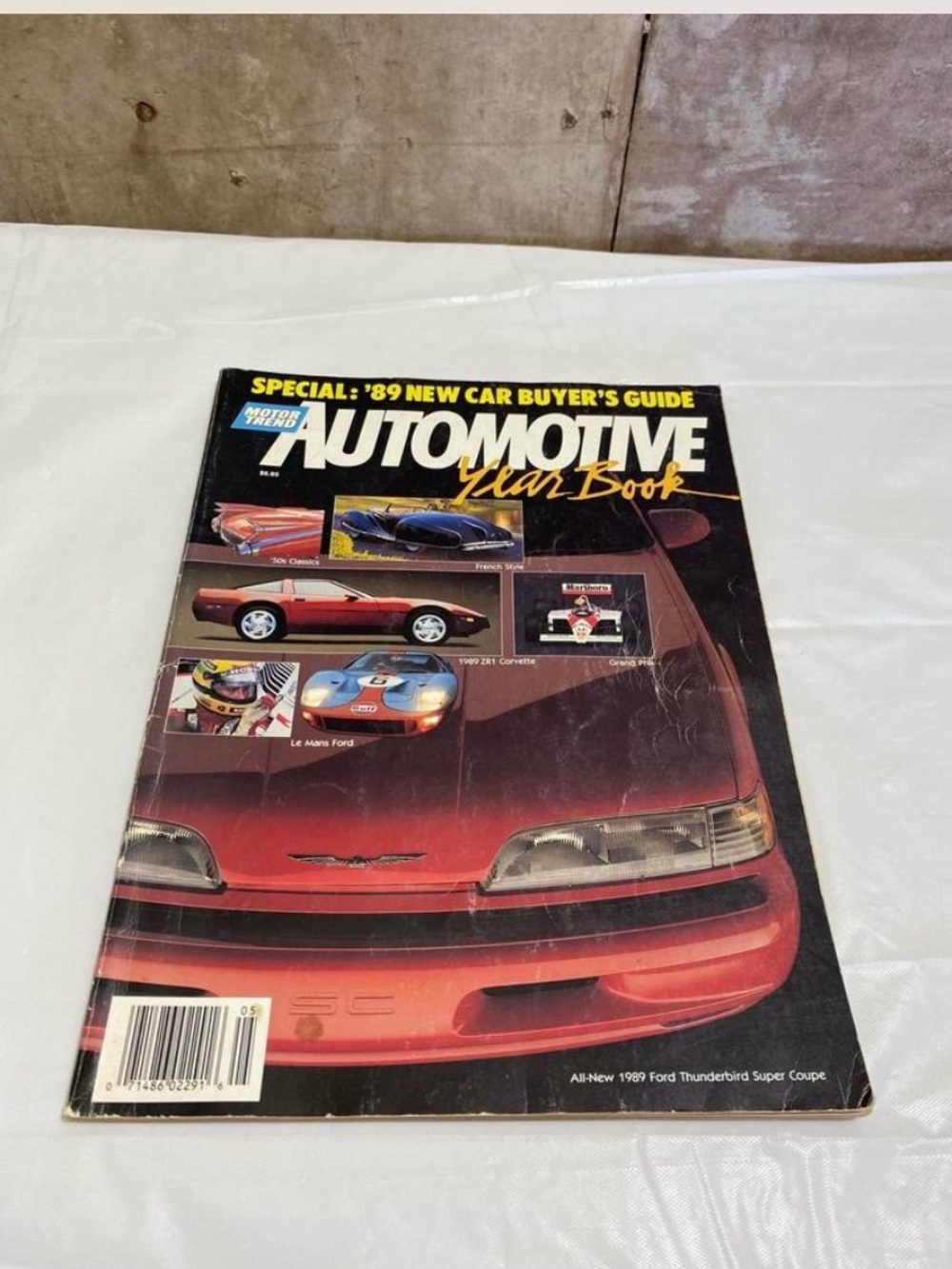 Automotive Year Book 1989 - Red Cover